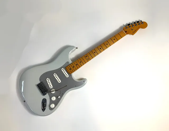 Fender Stratocaster American Ultra II 2024 Avalanche - Image 1