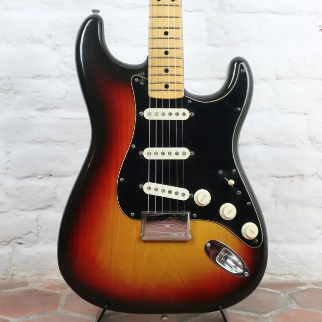 1975 Fender Stratocaster - Image 1