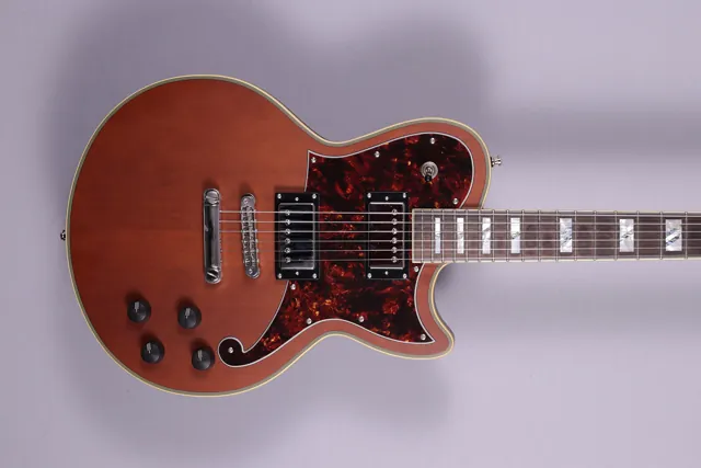 D’Angelico Deluxe Atlantic Matte Walnut – used