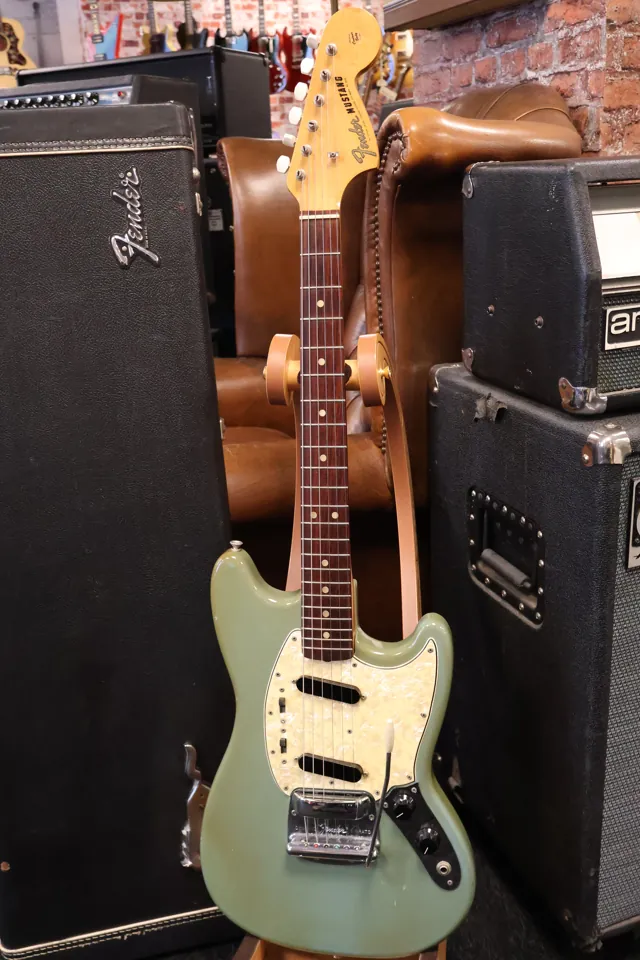 Fender 1966 Mustang Daphne Blue OHSC - Image 1
