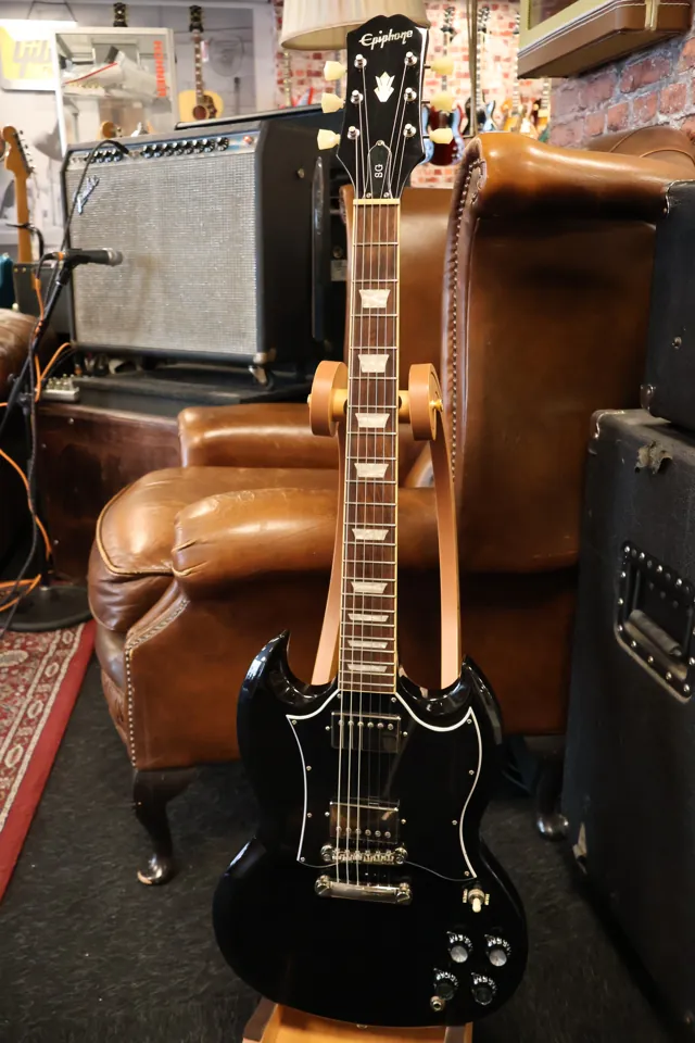 Epiphone SG Black (Used) - Image 1