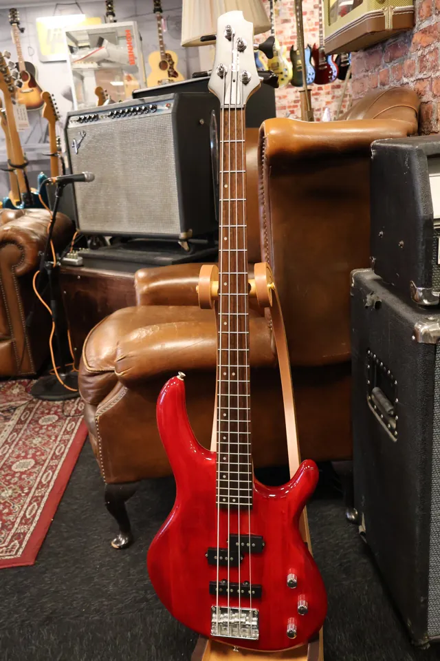 Cort Action PJ Bass Translusant Red (Used) - Image 1