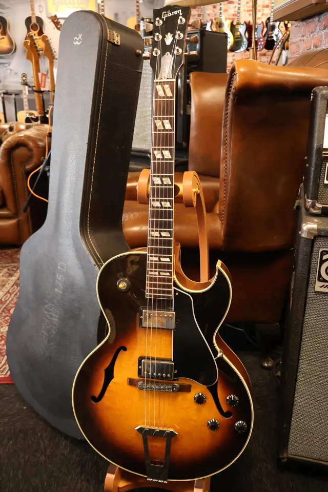 Gibson 1983 ES-175D Sunburst OHSC - Image 1