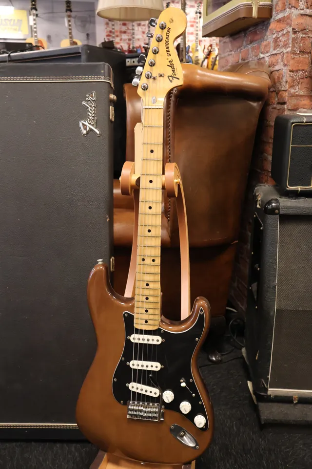 Fender 1974 Stratocaster Mocha OHSC - Image 1