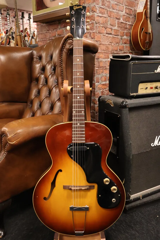 Gibson 1967 ES-120T - Image 1