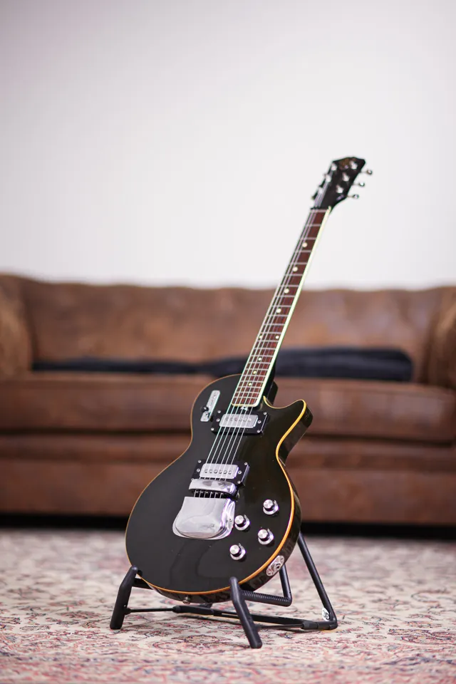 Eko Kiwi 1973 | High Gloss - Image 1
