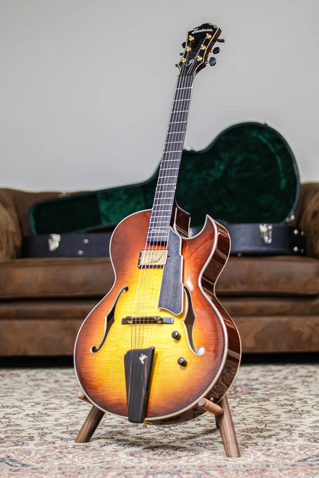 Eastman AR480CE John Pisano 30th Anniv. | Sunburst - Image 1