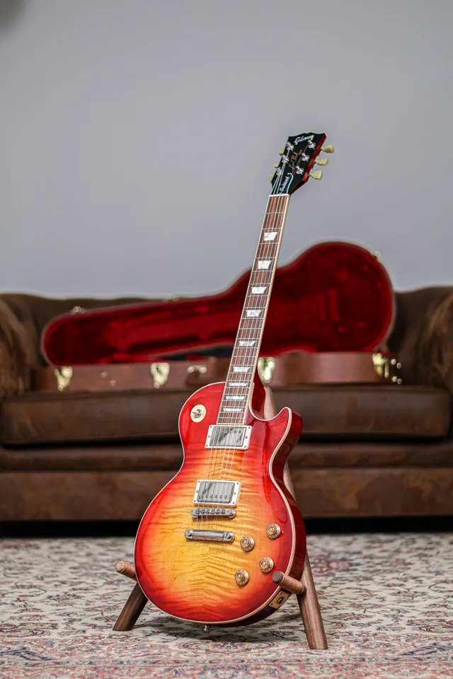 Gibson Les Paul Traditional 2018 | Heritage Cherry Sunburst - Image 1