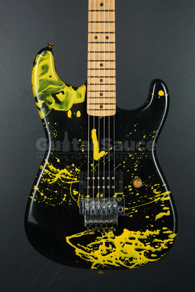Charvel Legacy 3 Relic Yellow and Black 2008 Used - Image 1