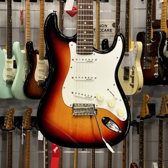 Vintage V6 Reissued Series Sunburst - Image 1