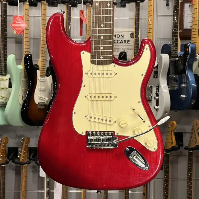 Squier Korea Stratocaster Red - Image 1
