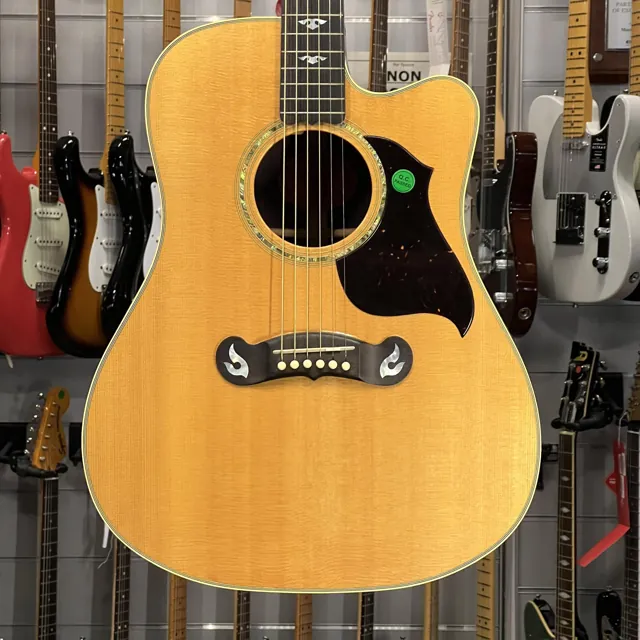 Gibson Dove Artist Cutaway - Image 1