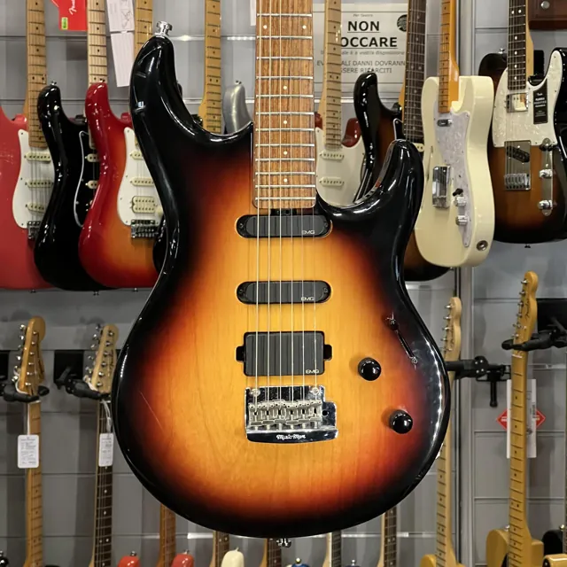 Music Man Luke Ii Hss Sunburst - Image 1