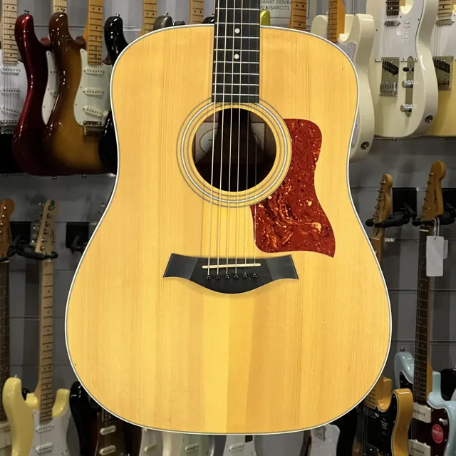 Taylor 210e Dreadnought 2022 - Image 1