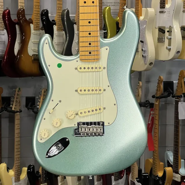 Fender American Professional Ii Stratocaster Lh Left-hand Mystic Surf Green - Image 1