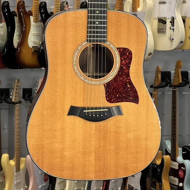 Taylor 710 Model Year 1997 - Image 1