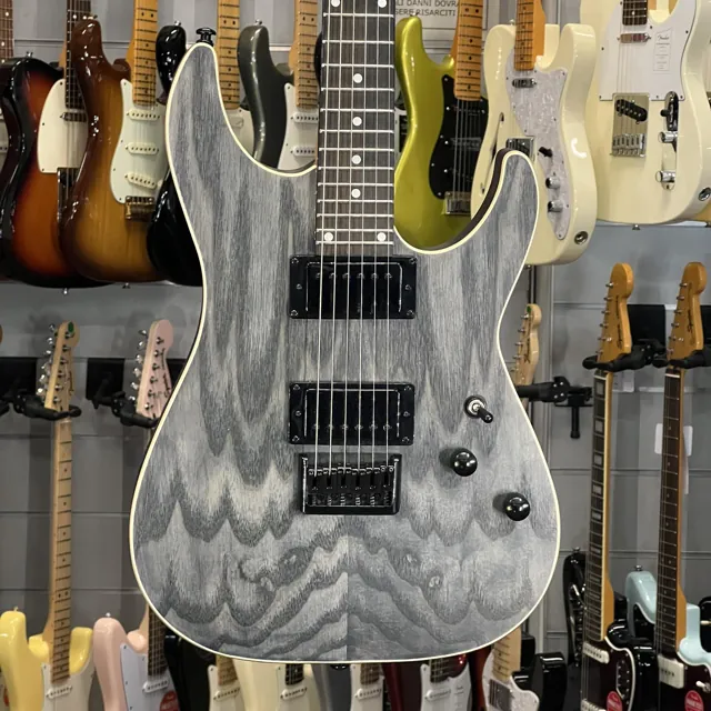 Schecter C-1 Standard - Image 1