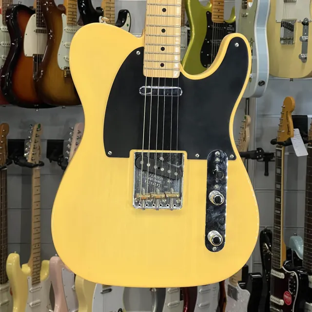 Fender American Vintage Telecaster 52 Butterscotch Blonde 2017 - Image 1