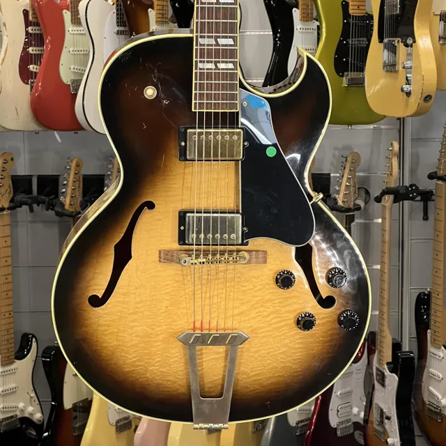 Gibson Es 175 Sunburst 2007 - Image 1