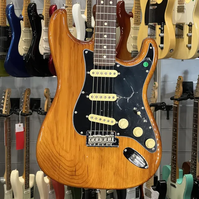Fender American Professional Ii Stratocaster Roasted Pine - Image 1