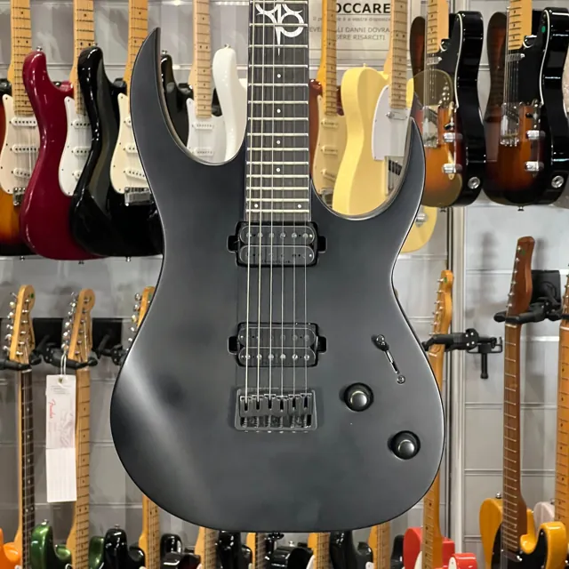 Solar S2.6c+ Black Satin - Image 1