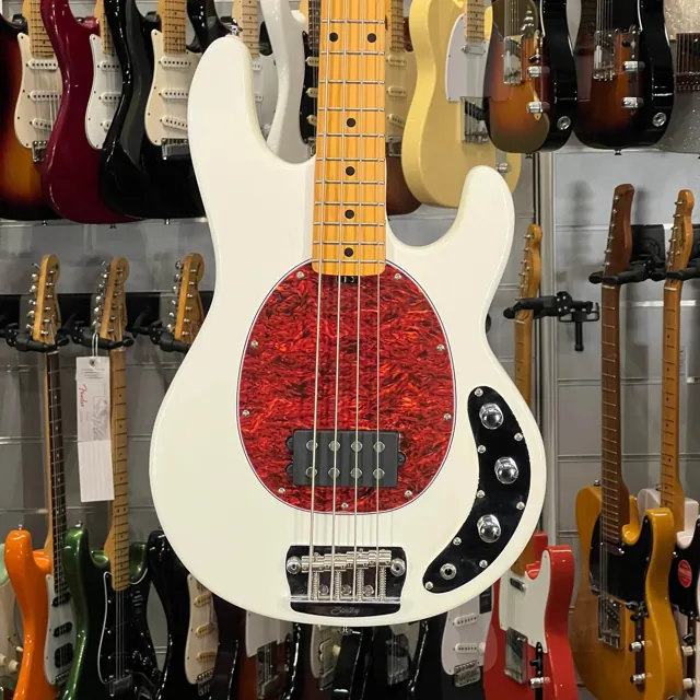 Sterling Stingray Classic Ray24ca Olympic White - Image 1