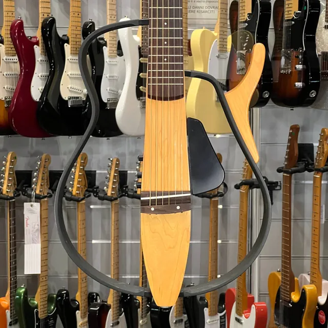 Yamaha Slg100s Acoustic Natural Repaired Neck - Image 1