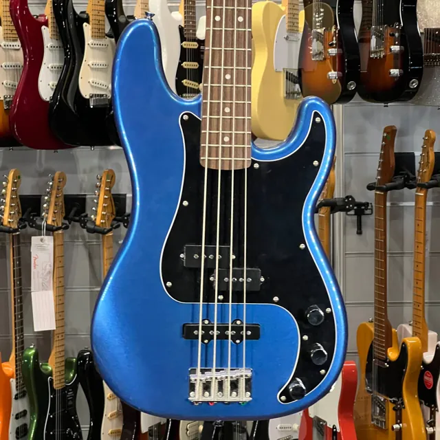 Squier Affinity Precision Bass Pj Lake Placid Blue - Image 1