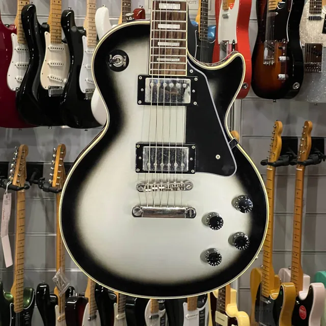 Epiphone Les Paul Custom Silver Burst - Image 1