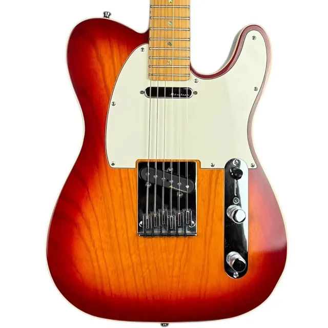 Fender American Deluxe Telecaster 2002 - Cherry Sunburst - Image 1