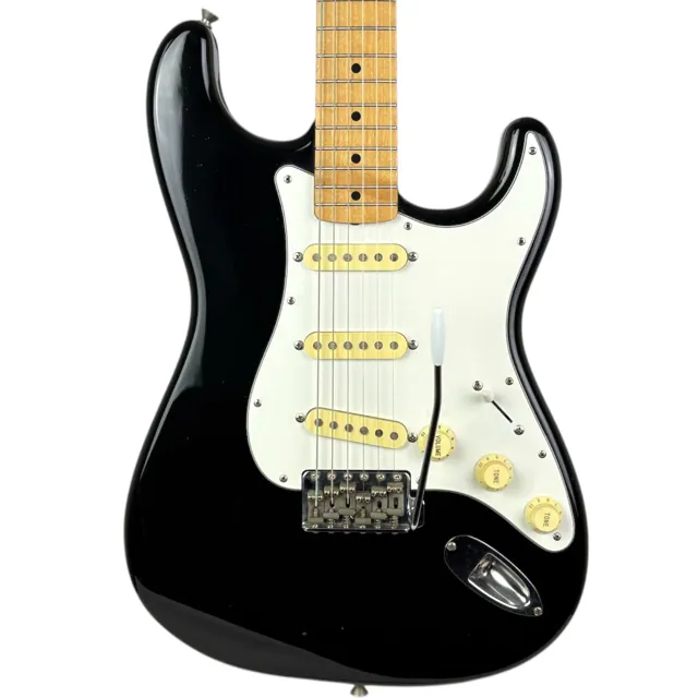 Fender Japan ST-43 Stratocaster 1993-1994 - Black - Image 1
