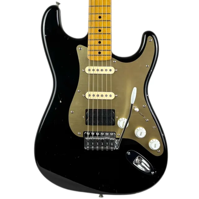 Fender Japan 57´ Reissue Stratocaster 2006-2008 - Black Gold - Image 1