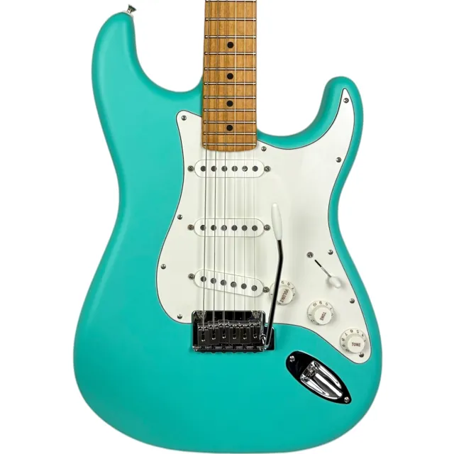 Fender Exclusive MN Ens Stratocaster 2024 - Sea Foam Green Satin - Image 1