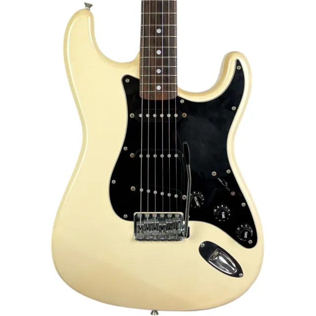 Fender Japan 72 Reissue Stratocaster 1997-2000 - Vintage White - Image 1