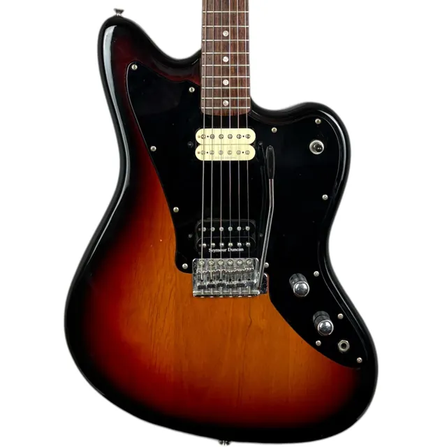 Squier by Fender Jagmaster 2005 - Sunburst - Image 1