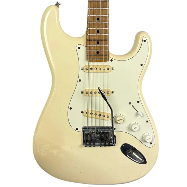 Fender Japan Stratocaster 1983 - Vintage White - Image 1