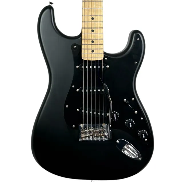 Fender Japan Hybrid II Stratocaster 2022 - Matte Black - Image 1