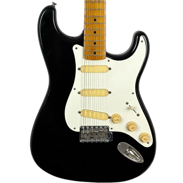 Fender Japan ST54-85L Stratocaster 1984-1987 - Black - Image 1