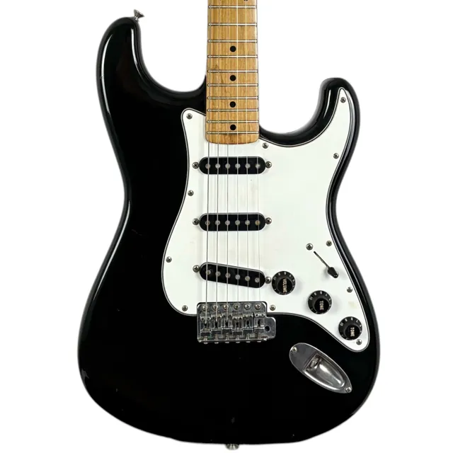 Squier by Fender Japan Stratocaster 1984 - Black - Image 1