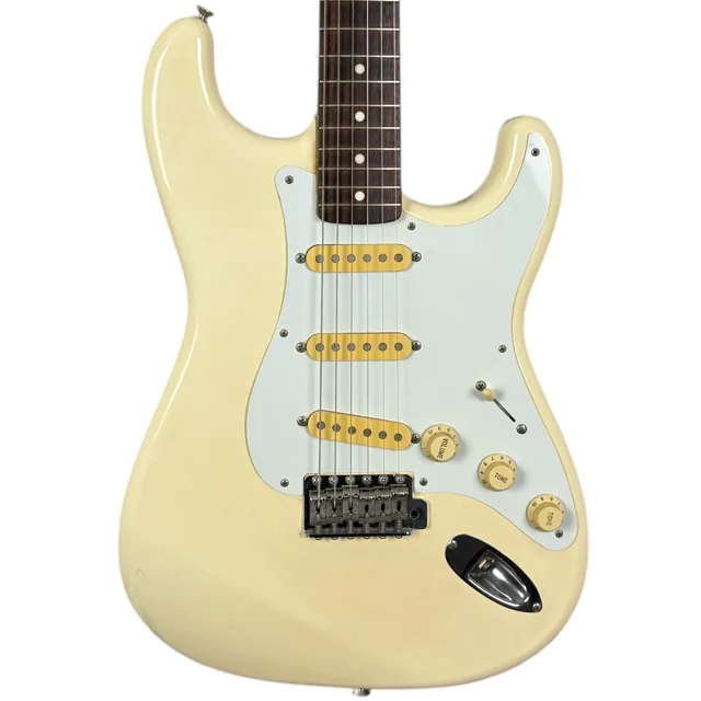Fender Japan ST-362 Stratocaster 1984-1987 - Vintage White - Image 1