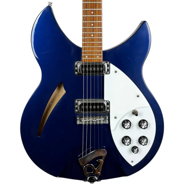 Rickenbacker 330 2010 - Midnight Blue - Image 1
