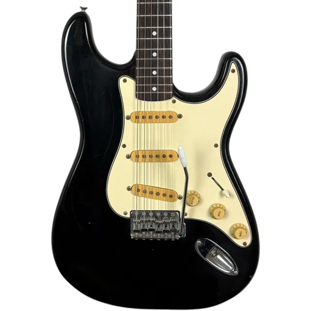 Squier by Fender Korea Stratocaster 1991 - Black - Image 1