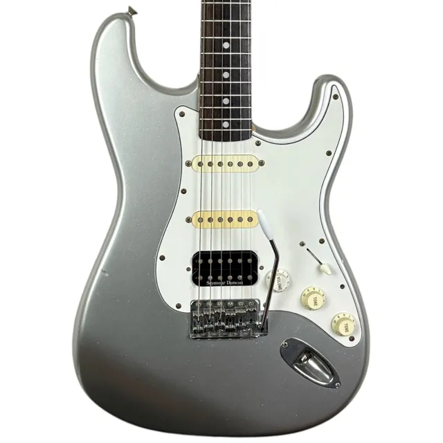 Fender Japan 72 Reissue Stratocaster 1989-1990 - Silver Repaint - Image 1