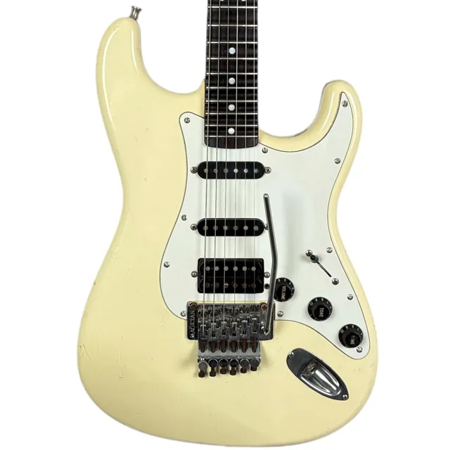 Fender Japan 72 Reissue Stratocaster 1984-1987 - Vintage White - Image 1
