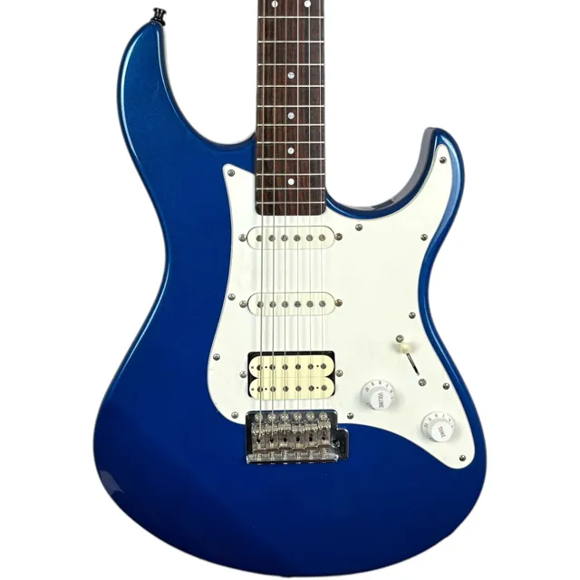 Yamaha Pacifica PAC-012 2017 - Dark Blue Metallic - Image 1