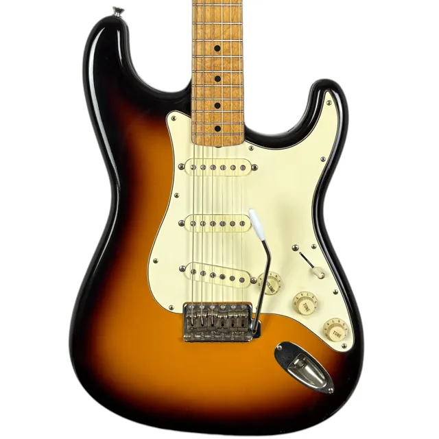 Fender Japan ST-43J Stratocaster 1993-1994 - Sunburst - Image 1