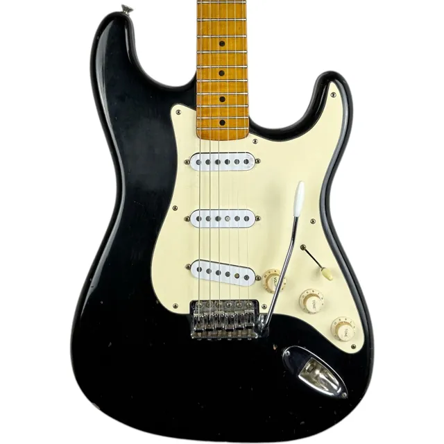 Greco Super Sounds Stratocaster 1976 - Black - Image 1