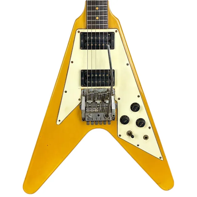 Greco Flying V 1983 - Vintage White - Image 1