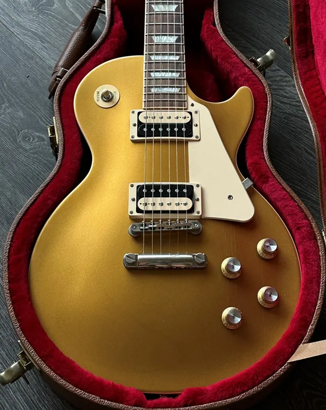 2019 Gibson USA Les Paul Classic Goldtop with Case - Image 1