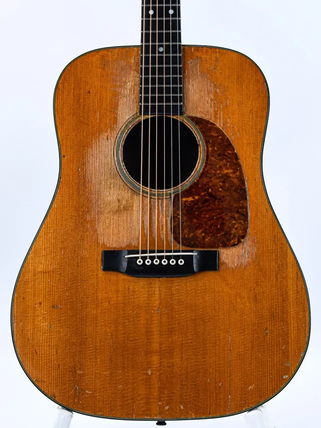 Martin D18 1946 - Image 1